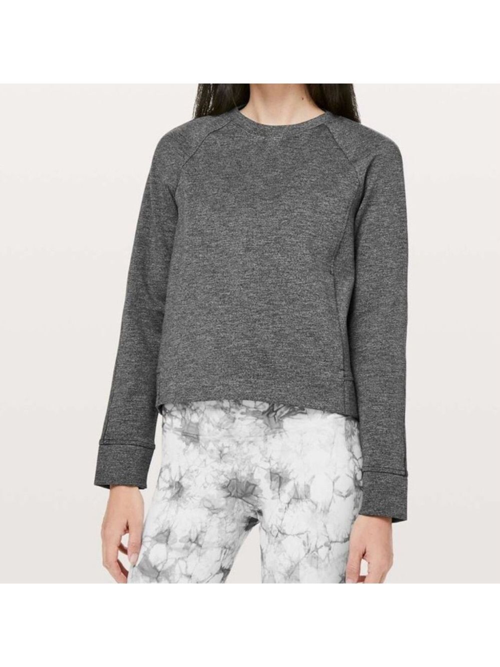 Lululemon On-Track Crew Pullover Heathered Black Size 6